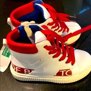 Toddler Benetton high tops size 9.5. 26 euro